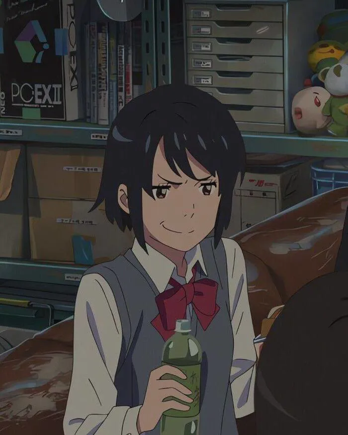 ảnh Mitsuha Miyamizu tone tối