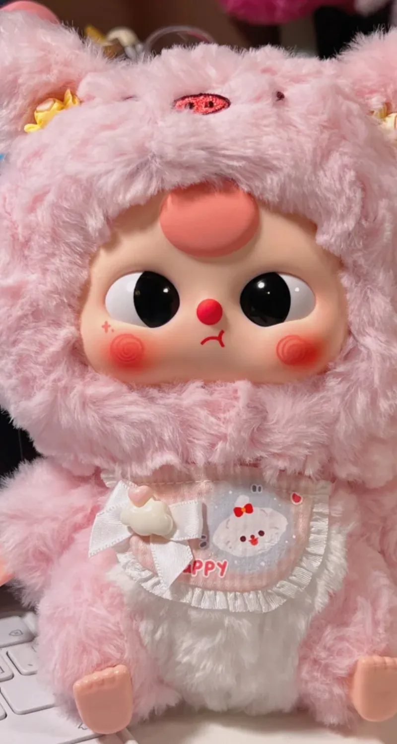 ảnh nền baby three hồng mắt lé