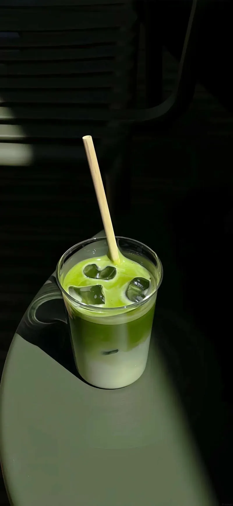 Xem hình nền đen đẹp nhất