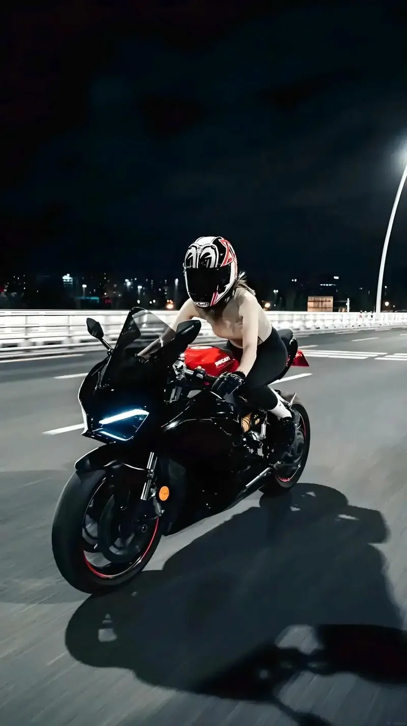 Xem hình nền moto đẹp